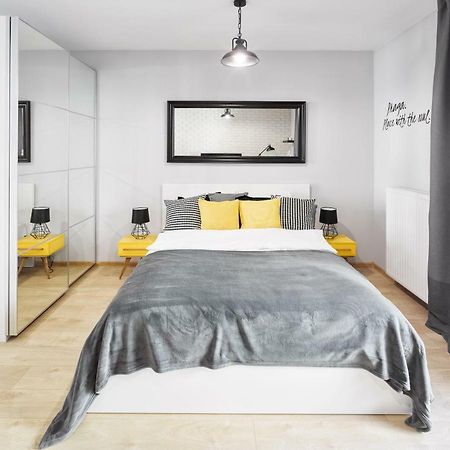 Atelier Apartamenty Praga No. 1 Варшава Экстерьер фото